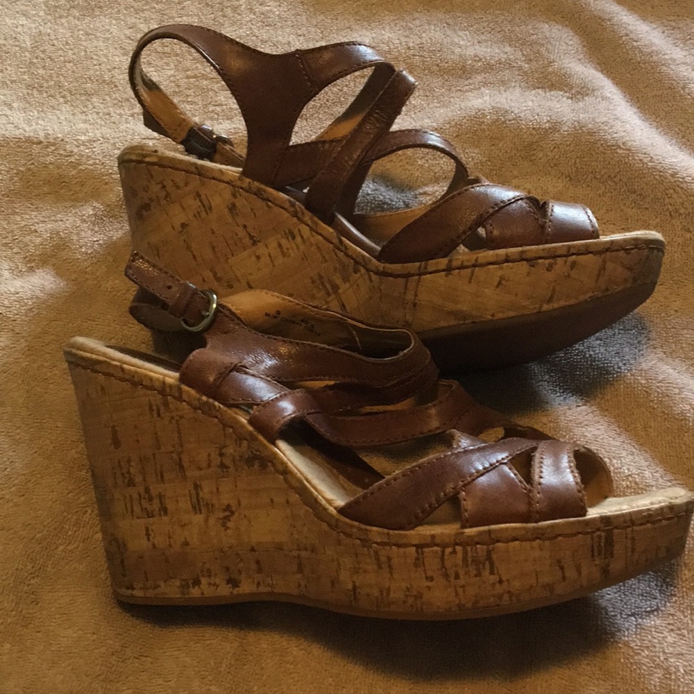 b.o.c. Born Concept brown wedges 9M